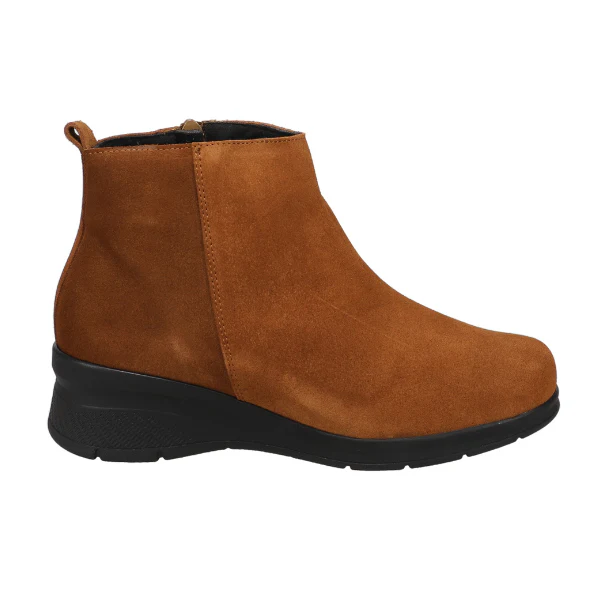 Sovella Women's Aryss Boot Tobacco - Image 2