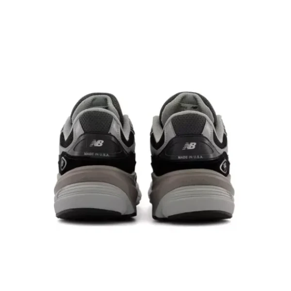 New Balance Women's 990 V6 Black - Image 3